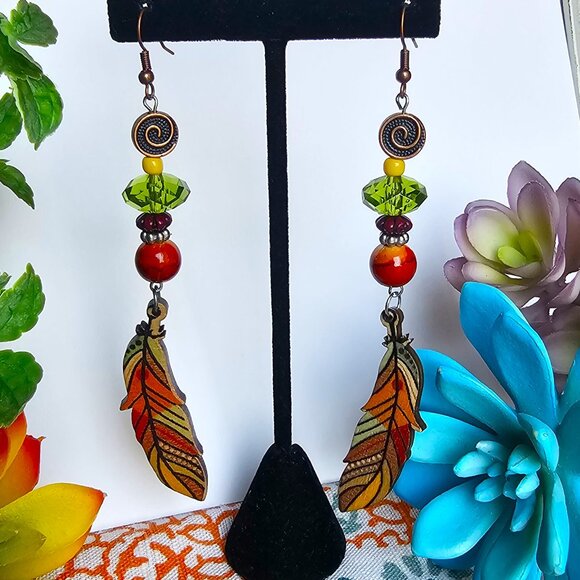 Artisan Hand Crafted Earrings, Painted Wood Feathers Beaded Pierced NWT - Picture 5 of 13